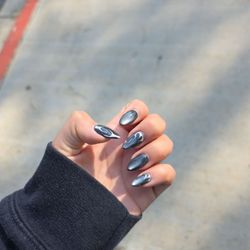Secrete Nail Bar - October nail set