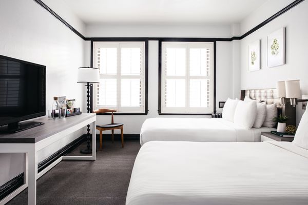 Tilden Hotel by null