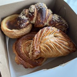 LF Bakery - Assorted pastries