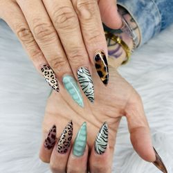 T&T nails spa pedicure