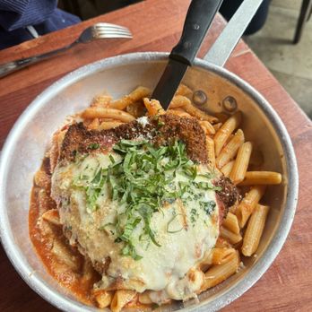Carmelina's - Italian Near Me - Boston, Massachusetts