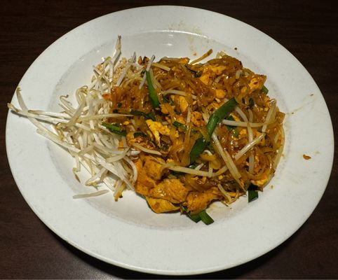 LucKi Thai Bistro by null