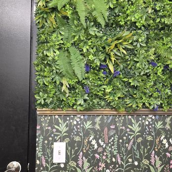Pizzabilities - Women's restroom - Pizza Near Me - Alpine, California