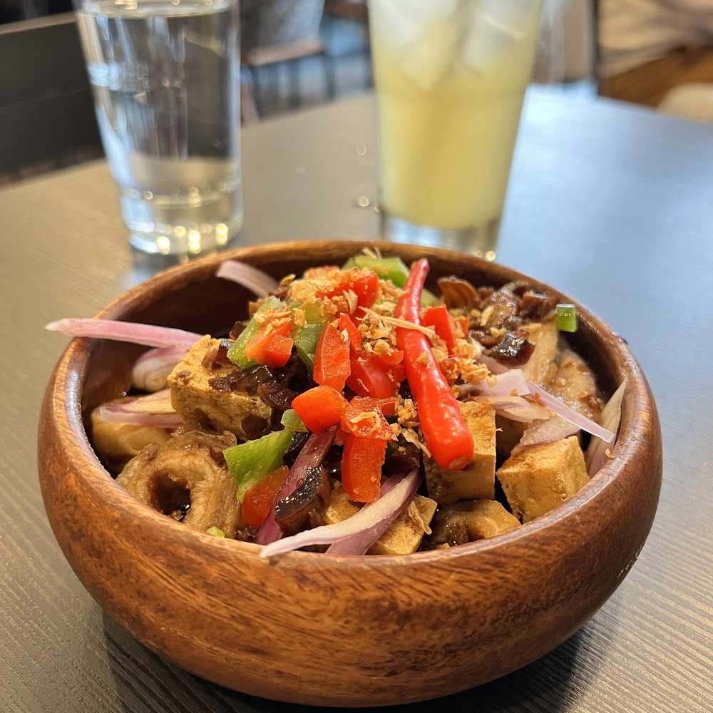 Kalye Bistro - Tokwat Isaw - Filipino Near Me - Woodside, New York