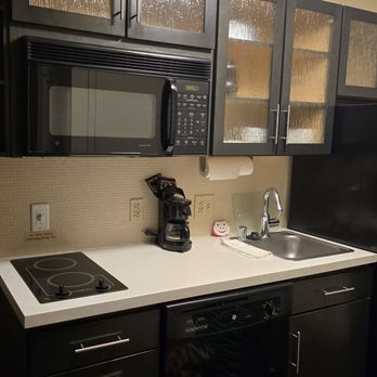 Sonesta Simply Suites Phoenix Glendale - Hotels Near Me - Phoenix, Arizona