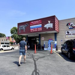 Bunzel's Catering - Outside