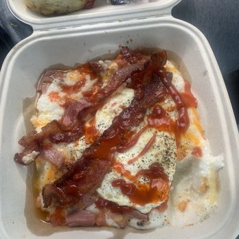 Another Broken Egg Cafe - Country Power Bowl with bacon - Cafes Near Me - Atlanta, Georgia Another Broken Egg Cafe - Country Power Bowl with bacon - Cafes Near Me - Atlanta, Georgia
