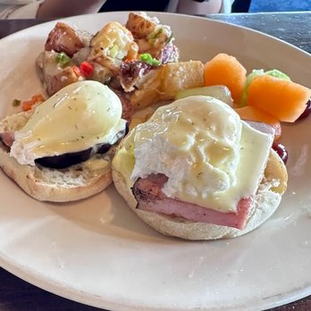 BluWater Bistro - Eggs benedict - American Near Me - Seattle, Washington BluWater Bistro - Eggs benedict - American Near Me - Seattle, Washington