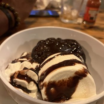 Wheelhouse Craft Pub And Kitchen - Lava cake - Pubs Near Me - Decatur, Georgia Wheelhouse Craft Pub And Kitchen - Lava cake - Pubs Near Me - Decatur, Georgia