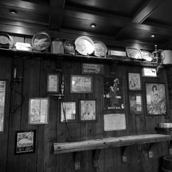 Ye Olde Tap Room - Wall