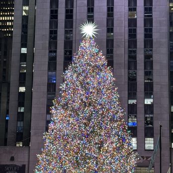 Rockefeller Center - Shopping Centers Near Me - New York, New York Rockefeller Center - Shopping Centers Near Me - New York, New York