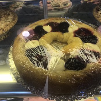 Le Gateau Elegant - Bakeries Near Me - Walnut Creek, California Le Gateau Elegant - Bakeries Near Me - Walnut Creek, California