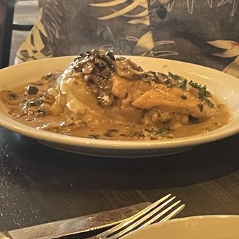 Lemmo's Grill - Chicken Marsala - New American Near Me - Moorpark, California Lemmo's Grill - Chicken Marsala - New American Near Me - Moorpark, California