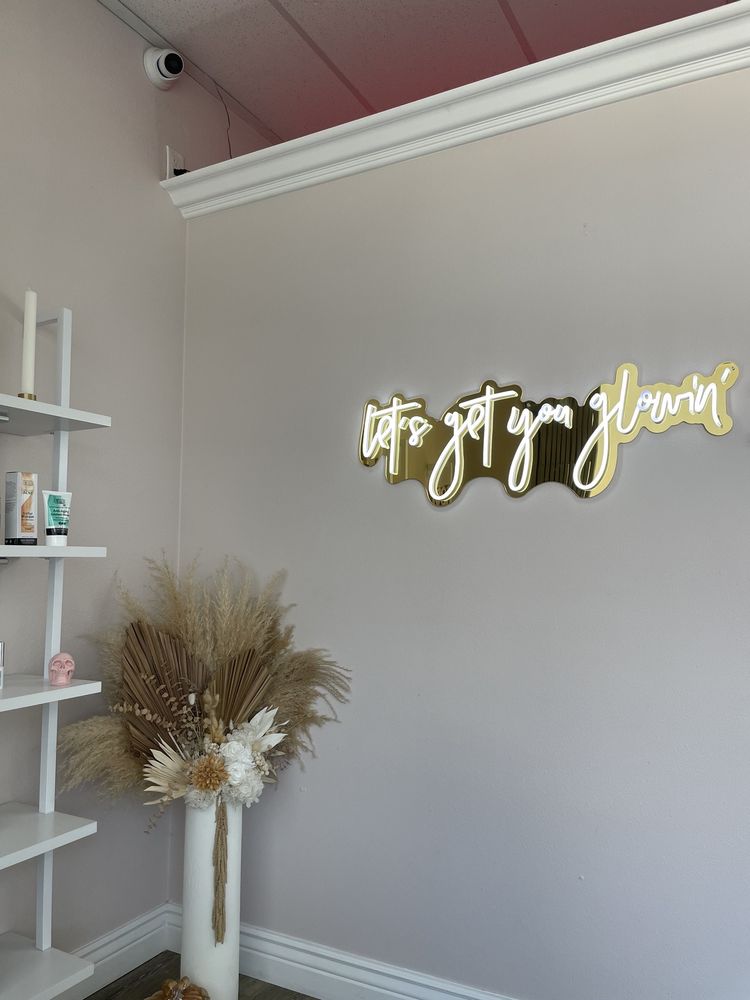 Royal Beauty Day & Med Spa