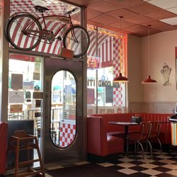 Busy Bee Cafe - Entrance