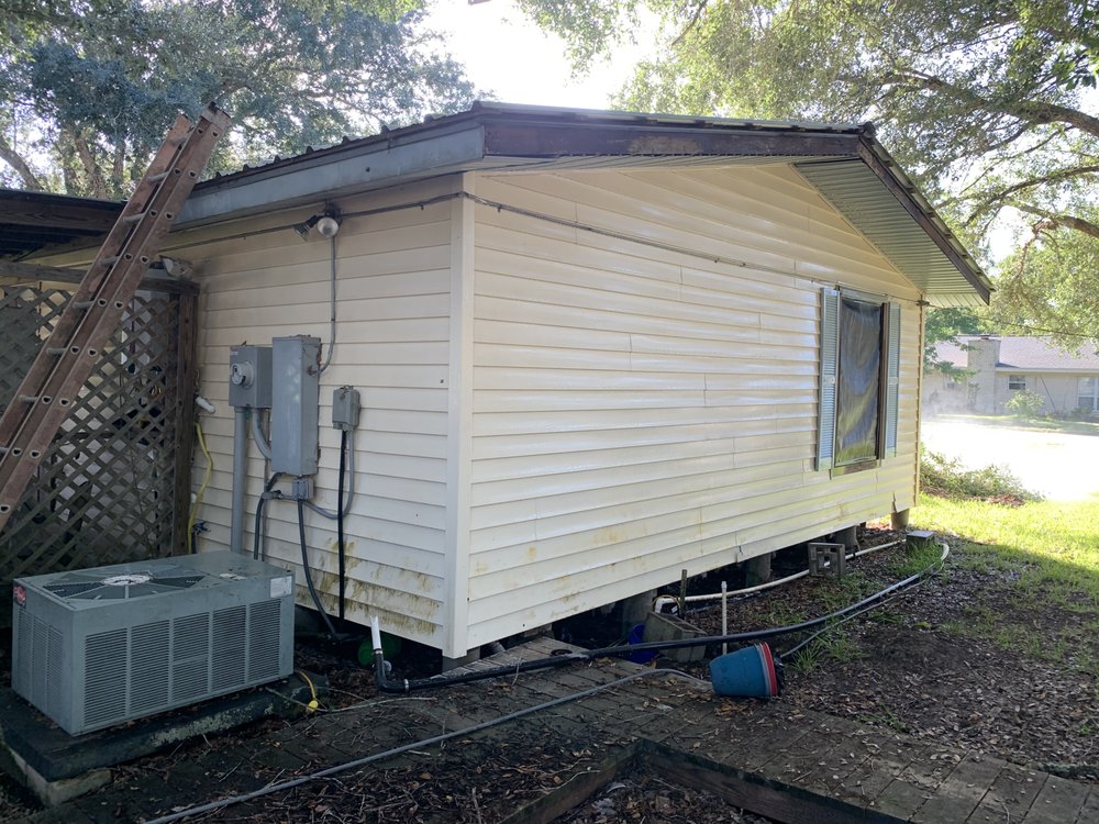 Slide of Recon Services