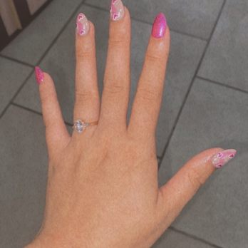 Mimi's Nail Salon - Full Acrylic Set - Nail Technicians Near Me - Spokane, Washington