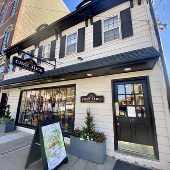 Chez Alice - Outside - Bakeries Near Me - Lambertville, New Jersey