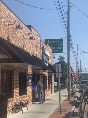 Lovick's Cafe by null