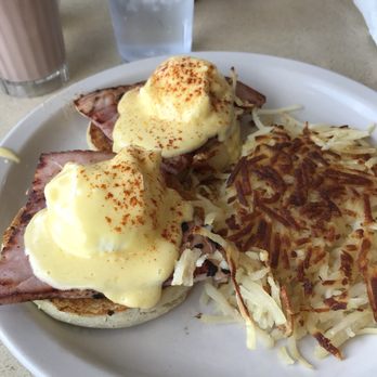 The Big Biscuit - Breakfast & Brunch Near Me - Saint Joseph, Missouri