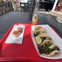 Taqueria El Amigo 2 - Lengua