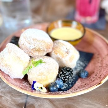 L'Ardente - Bomboloni - donuts with vanilla custard. Delicious. - Italian Near Me - Washington, DC, District of Columbia