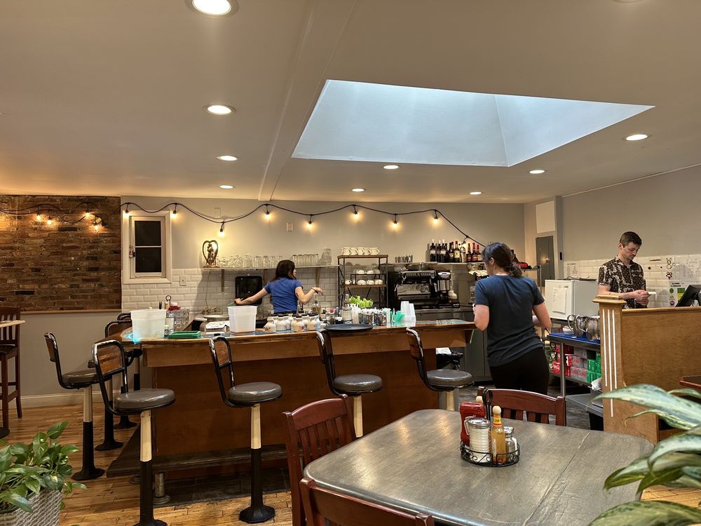 Sneakers Bistro