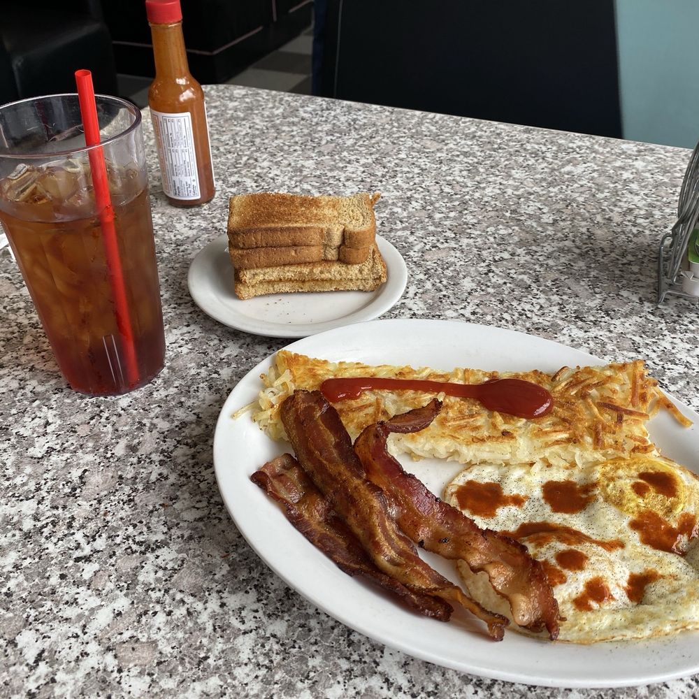 The Original Mels - #2 bacon, eggs, hash browns,toast - American Near Me - Sacramento, California The Original Mels - #2 bacon, eggs, hash browns,toast - American Near Me - Sacramento, California