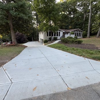 East Cobb Concrete - Driveway - Masonry/Concrete Near Me East Cobb Concrete - Driveway - Masonry/Concrete Near Me