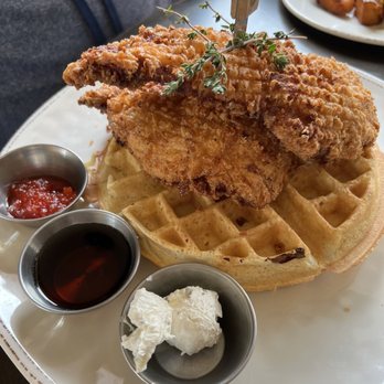 Divided Sky Tavern - Chicken and waffle. Perfectly cooked chicken - American Near Me - Fair Oaks, California Divided Sky Tavern - Chicken and waffle. Perfectly cooked chicken - American Near Me - Fair Oaks, California