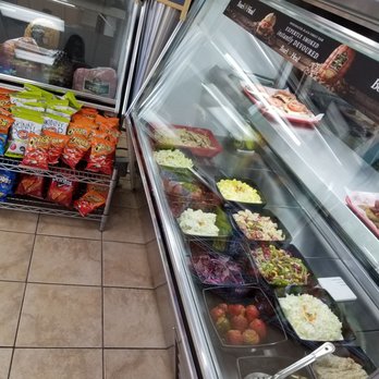 Monroe Deli & Catering - Breakfast & Brunch Near Me - Monroe, Connecticut