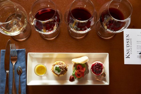 Knudsen Vineyards by null