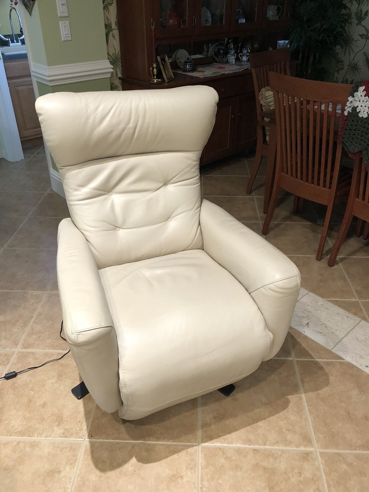 FLORIDA LEATHER GALLERY Updated September 2024 19 Reviews 7766 S