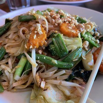 Atchana's Homegrown Thai - Veggie pad Thai - Thai Near Me - Miami, Florida Atchana's Homegrown Thai - Veggie pad Thai - Thai Near Me - Miami, Florida