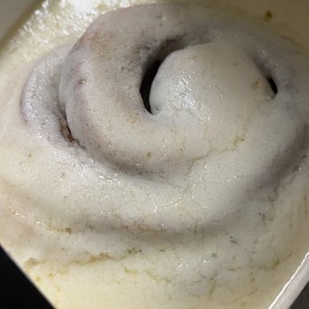 Cinnaholic - Old Skool (Vanilla Frosting) - Bakeries Near Me - Henderson, Nevada Cinnaholic - Old Skool (Vanilla Frosting) - Bakeries Near Me - Henderson, Nevada