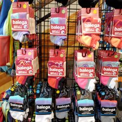 Fleet Feet Ballard - Various socks to compliment your runners