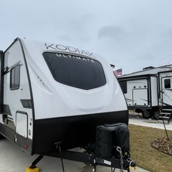 Evins Glass Service - Our trailer and damaged windshield