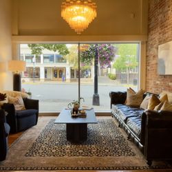 Studio Athena  - Real estate office