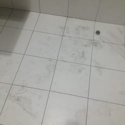 Ulta Beauty - Gross floors