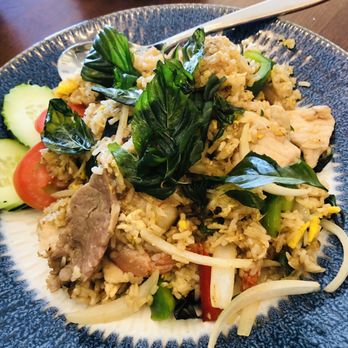 LAWA THAI CUISINE - Updated May 2024 - 192 Photos & 80 Reviews - 7251 ...
