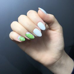 European Style Manicure - Gel polish with complex design