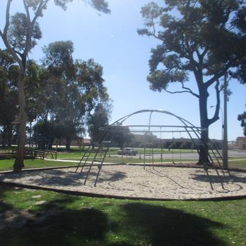 Victoria Square - Playground - Parks Near Me