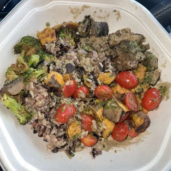 sweetgreen - Healthy Salads, Wraps, and Bowls - Caramelized Garlic Steak - Salad Near Me - Indianapolis, Indiana sweetgreen - Healthy Salads, Wraps, and Bowls - Caramelized Garlic Steak - Salad Near Me - Indianapolis, Indiana