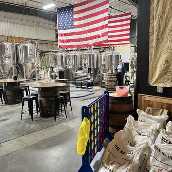 Warrior Brewing Company - Interior - Breweries Near Me - Duluth, Minnesota