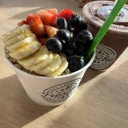 Original Açaí Bowl and PB shake Original Açaí Bowl and PB shake