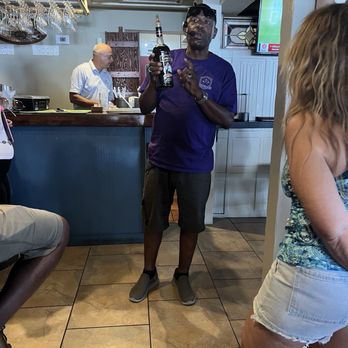 Henry VIII - Tour guide in Bermuda. Toronto, the Best Tour guy!! Yes, thats his name. - Pubs Near Me - Southampton, Florida Henry VIII - Tour guide in Bermuda. Toronto, the Best Tour guy!! Yes, thats his name. - Pubs Near Me - Southampton, Florida