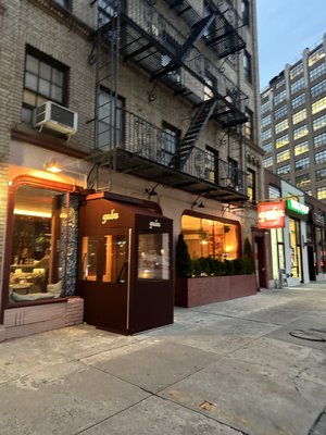 Gab's by null