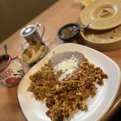 La Poblana Restaurants - Chorizo con Huevo with handmade tortillas
