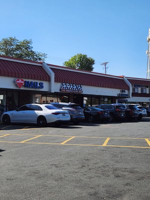 Ariana Kabob & Gyro Bistro by null