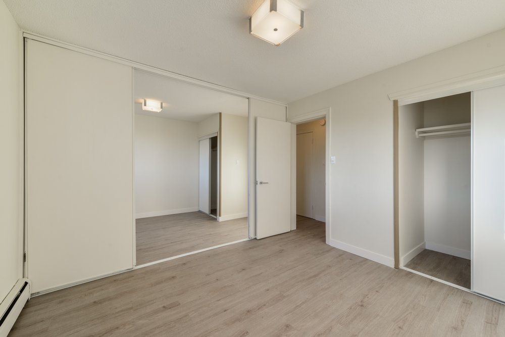 SIR WILLIAM PLACE Updated August 2024 11 Photos 8830 85 Street